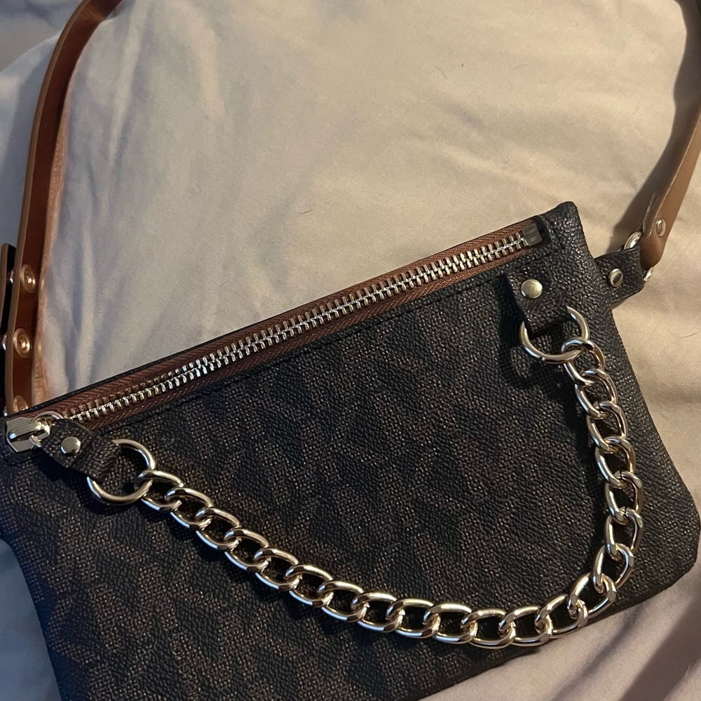 Michael Kors Stylish Black and Brown Chain Waist Bag